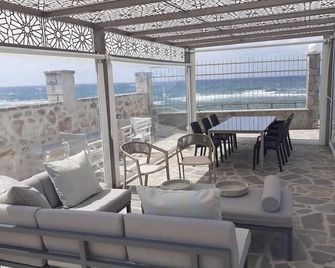 Midnight Swims at The Oaks Outdoor Living, Kalamitsi, Preveza - Mitikas - Balcon