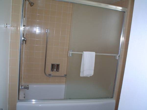 Avenue Motel Wenatchee - Wenatchee - Baño