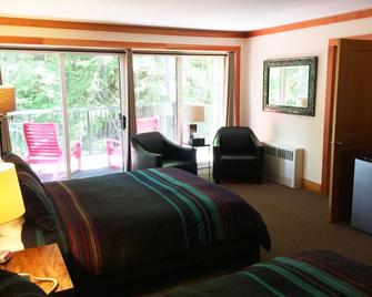 The Lodge At Skeena Landing - Terrace - Schlafzimmer