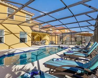 Grande Villa - Davenport - Pool