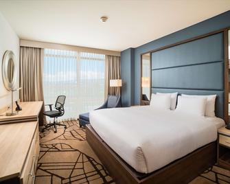 HILTON GARDEN INN BOGOTA AIRPORT - בוגוטה - חדר שינה