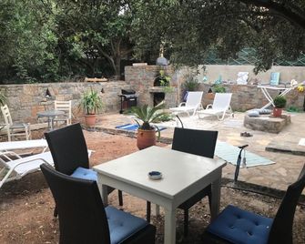 Akti Posidonos 3 - Elounda - Binnenhof