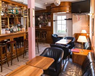 Nydeck - Bern - Bar