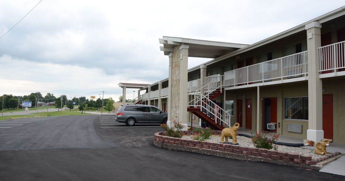 Big Spring Inn Madisonville from 67. Madisonville Hotel Deals & Reviews KAYAK