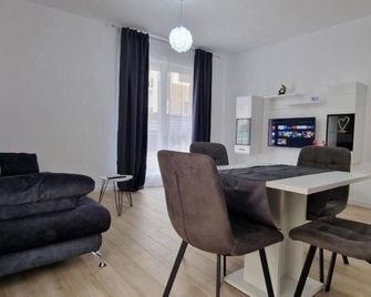 Visaj Homes - Giroc - Dining room
