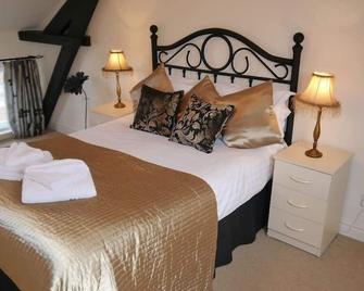 The Shakespeare Lodge - Sleeps Up To 12 - Hot Tub - Aston Cantlow - Bedroom