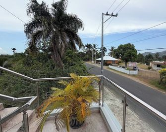 Hotel El Bonao - Higüey