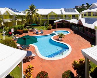 Bay Gardens Hotel - Gros Islet - Басейн