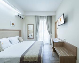 Hotel Del Sole - Pompeji - Schlafzimmer