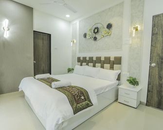 Mist Palace - Igatpuri - Slaapkamer