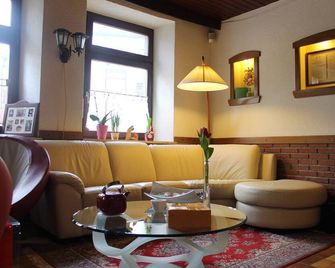 Hotel Simonis - Kobern-Gondorf - Вітальня