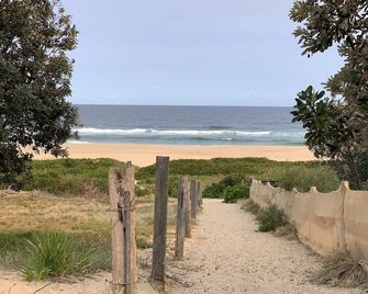 Seaview Getaway - North Haven - Strand