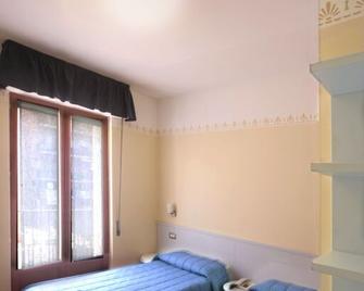 Hotel Centrale - San Benedetto del Tronto - Bedroom