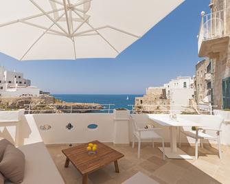 San Michele Suite - Polignano a Mare - Balcón