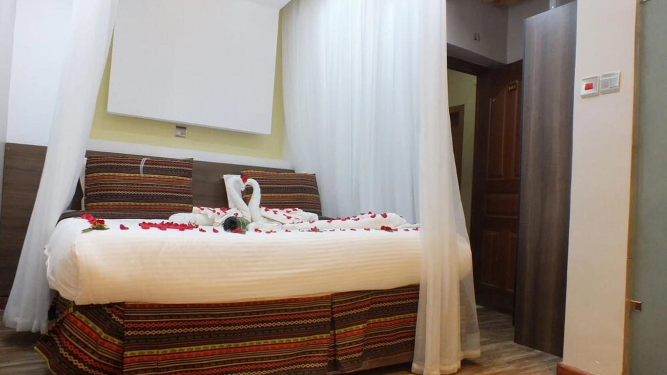 Laibon Hotel