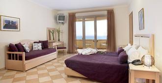 Sea View Resorts & Spa - Karfas - Schlafzimmer