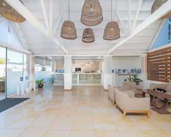 Hotel Arena Suite - Adults Only - Corralejo - Lobby