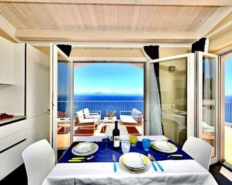 Amalfi Blu Retreat - Amalfi - Dining room