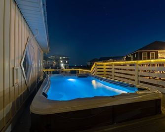 Feelin Salty - 107 Quebec - Dauphin Island - Piscina