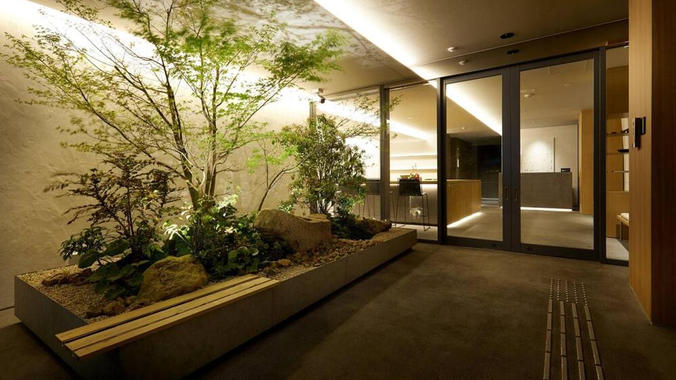 Tsuki Tokyo