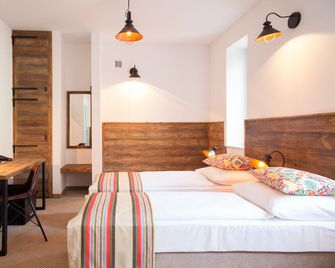 Hotel Montis - Poniatowa