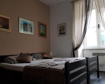 Hostel Morcic Ri - Rijeka - Habitación