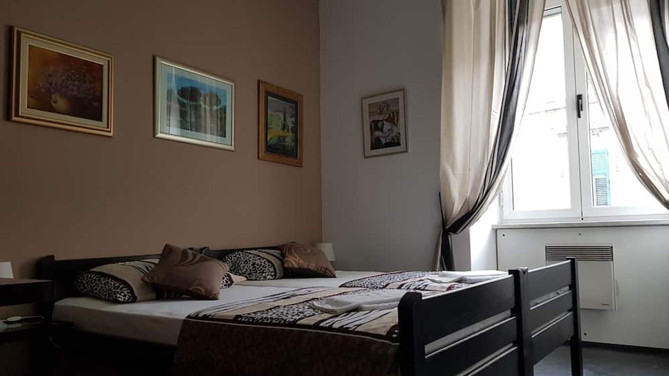 Hostel Morcic Ri