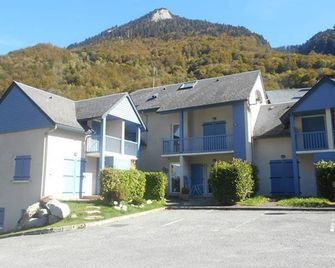 Duplex 3 pièces avec balcon, parking et proximité télécabine à Cauterets - FR-1-401-50 - Cauterets - Edificio