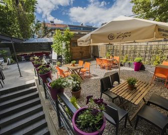 Oki Doki Old Town - ורשה - פטיו