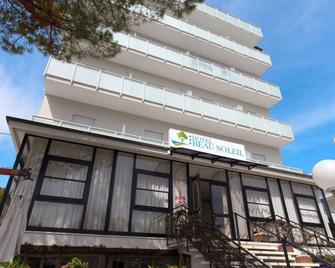 Hotel Beau Soleil - Cesenatico - Building