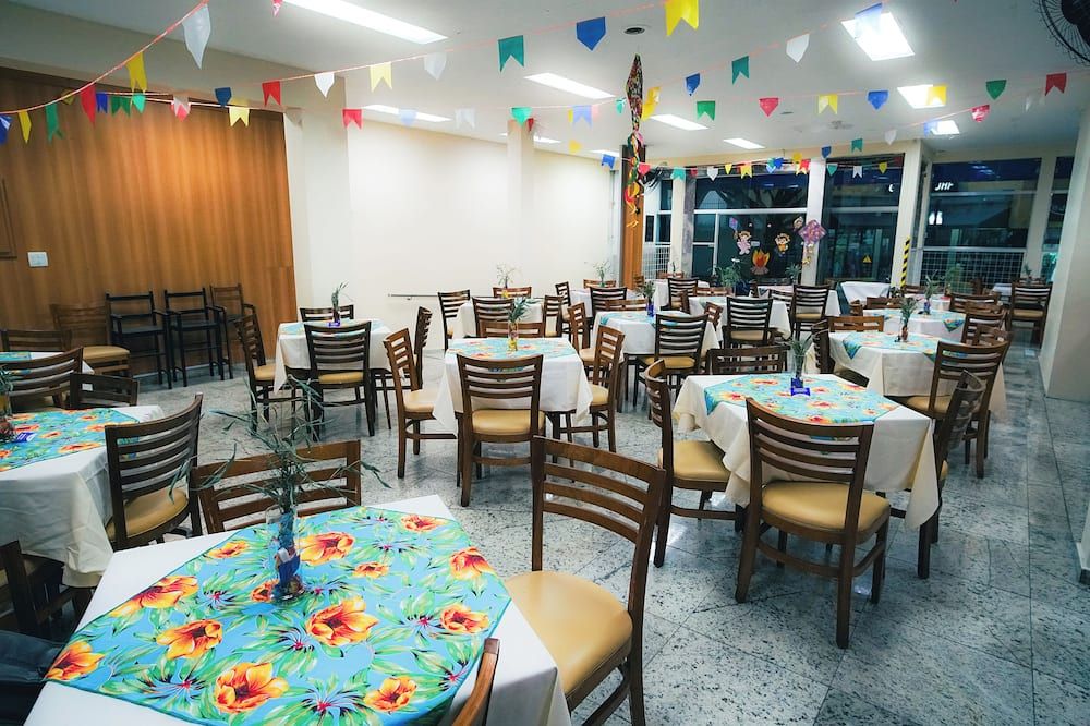 هوتل دان إن بوسوس دي كالداس باي ناسيونال إن - دي كالداس بوكوس - مطعم