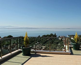 Hotel Santana - Altinoluk - Balkon