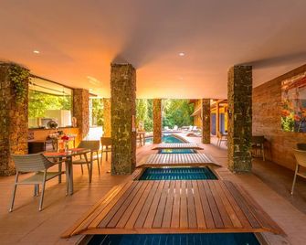 Kalango Hotel Boutique - איליאבלה