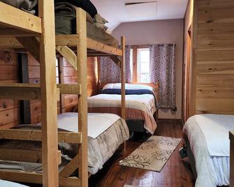 Sunrise Ridge Sporting Camps - Bingham - Habitación