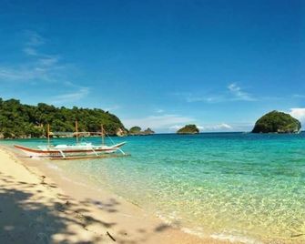 منتجع وسبا Oasis - بوراكاي - شاطئ