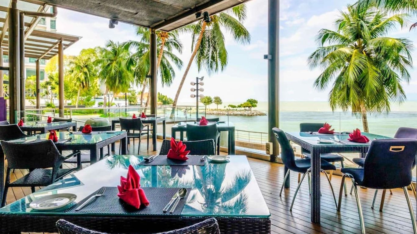 Mercure Penang Beach