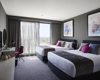 The Chen Melbourne - Art Series - Mont Albert - Bedroom