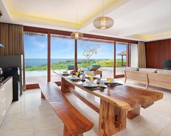 Ocean View Hotman Paris VII - South Kuta - Dining room