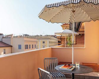 Numa Rome Barberini - Rome - Balcony