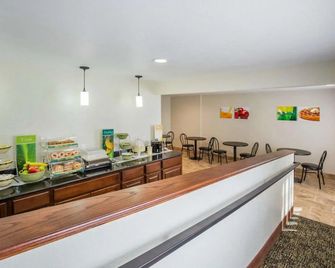 Quality Inn Gillette - Gillette - Buffet