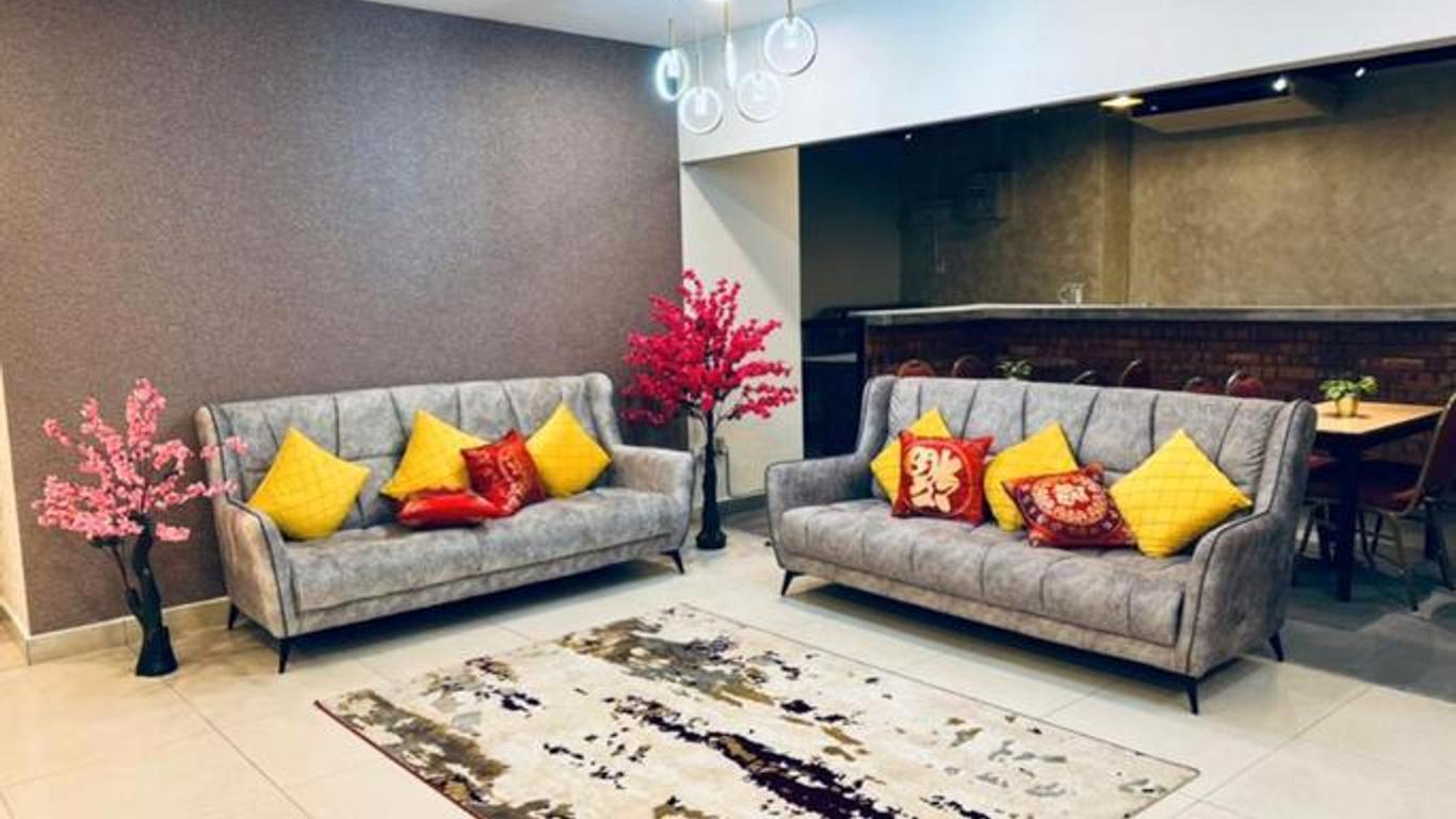 Cempaka Apartment Hotel