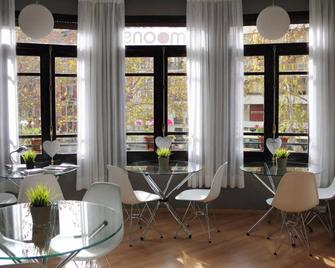 7 Moons Bed & Breakfast - Valencia - Restaurant