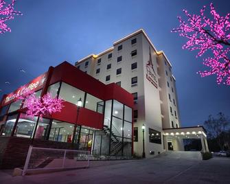 Paris Fc Express - Poza Rica de Hidalgo - Byggnad