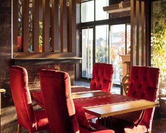 Classes Hotel Airport - Istanbul - Restoran
