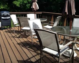 The Trails Retreat - Saint Croix Falls - Balcony