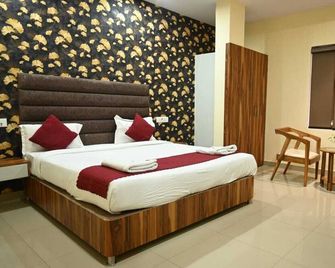 Hotel Roshan - Varanasi - Ložnice
