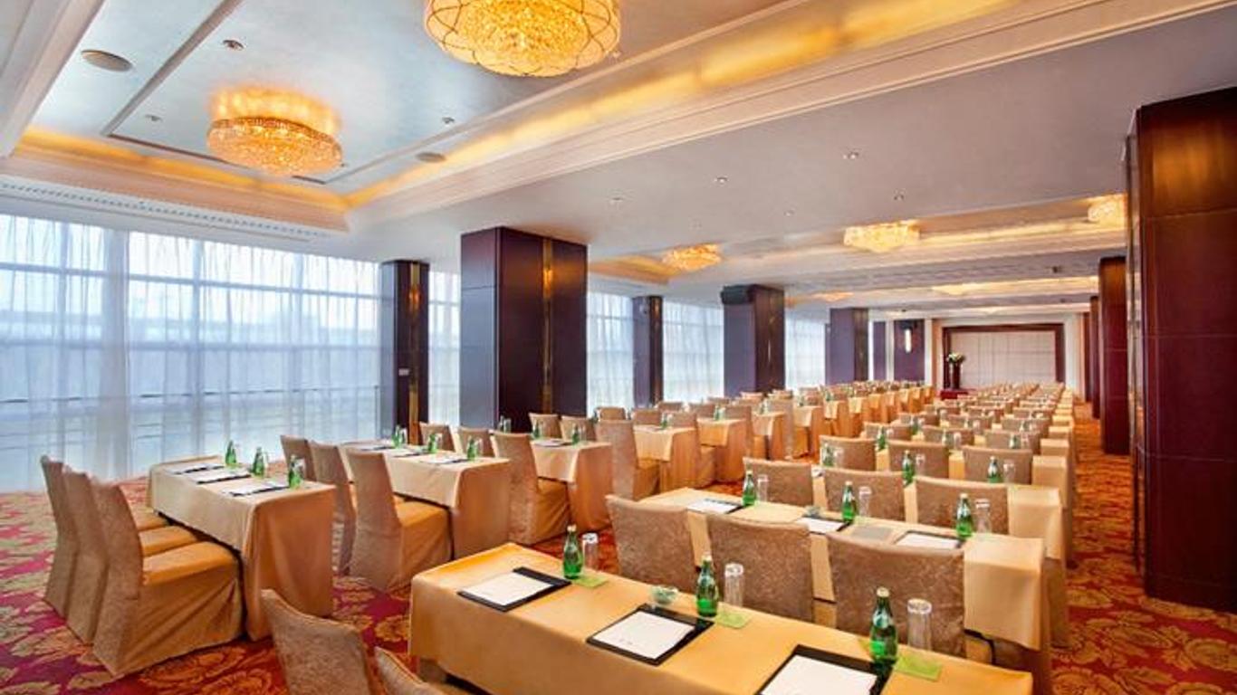 Regal Plaza Hotel & Residence