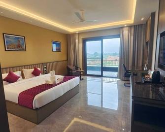 Pride Resort Jodhpur - ג'ודפור - חדר שינה