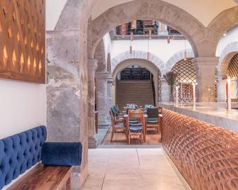 Hotel Herencia By Hosting House - Morelia - Front desk