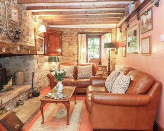 Hadcroft Cottage - Moreton-in-Marsh - Living room